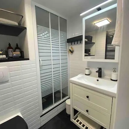 Super Studio Renove A Neuf ! Vue Sur Mer * Agde